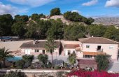 3-4558/1252, 6 Bedroom 3 Bathroom Villa in Monovar