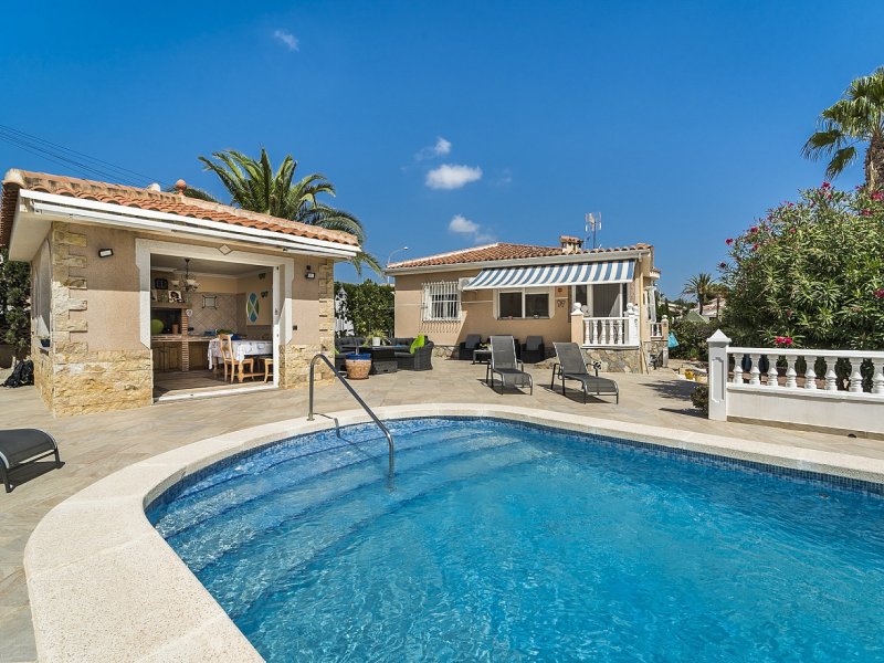 3 Bedroom 3 Bathroom Villa in Quesada