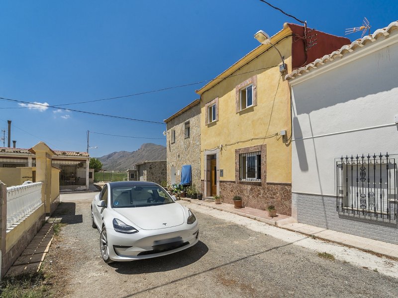 3 Bedroom 2 Bathroom Townhouse in Hondón de los Frailes