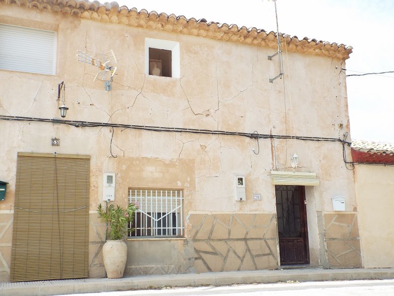 4 Bedroom 2 Bathroom Country house in Torre Del Rico
